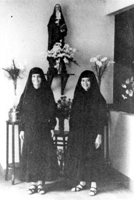 Postulan - Sr.Clara Poublon & Sr.Agnes Bouwman